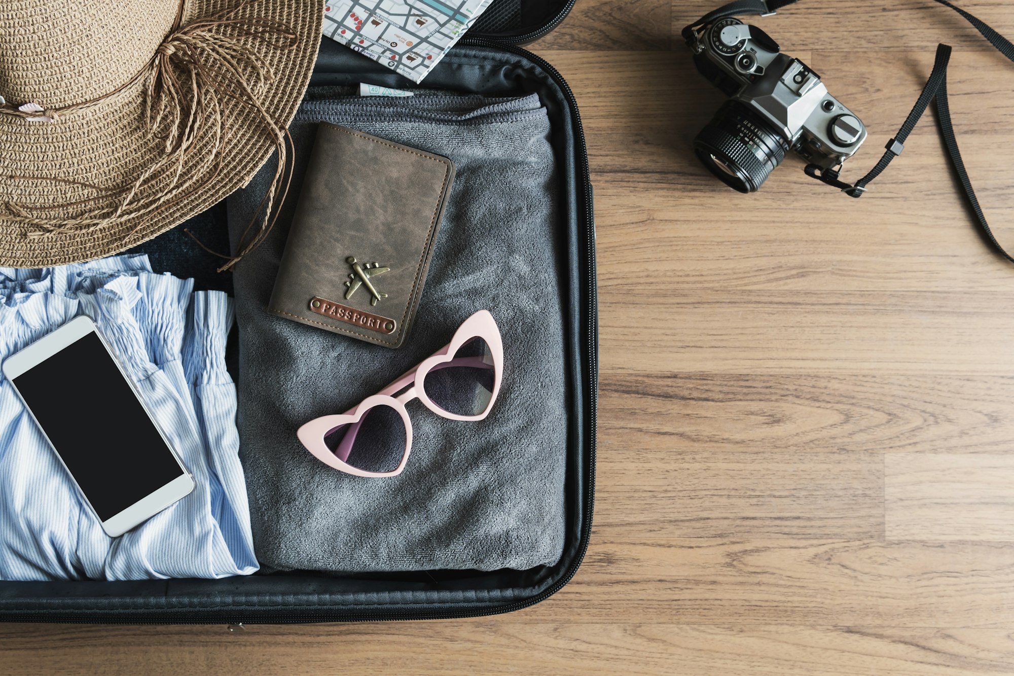Essential Packing Tips for the Smart Traveler: Clothing & Gear Guide